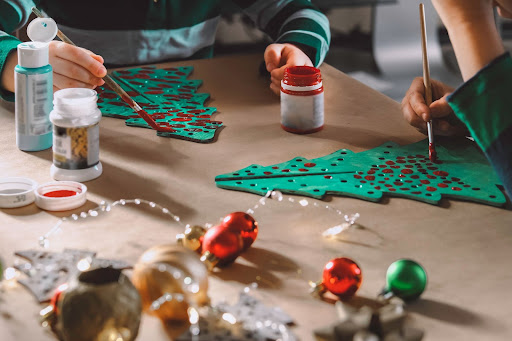 7 Preschool Easy Christmas Painting Ideas That Are Super Fun